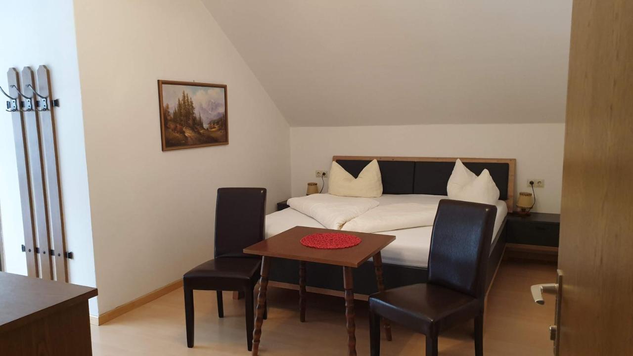 Hotel Hubertushof à Trattenbach  Extérieur photo
